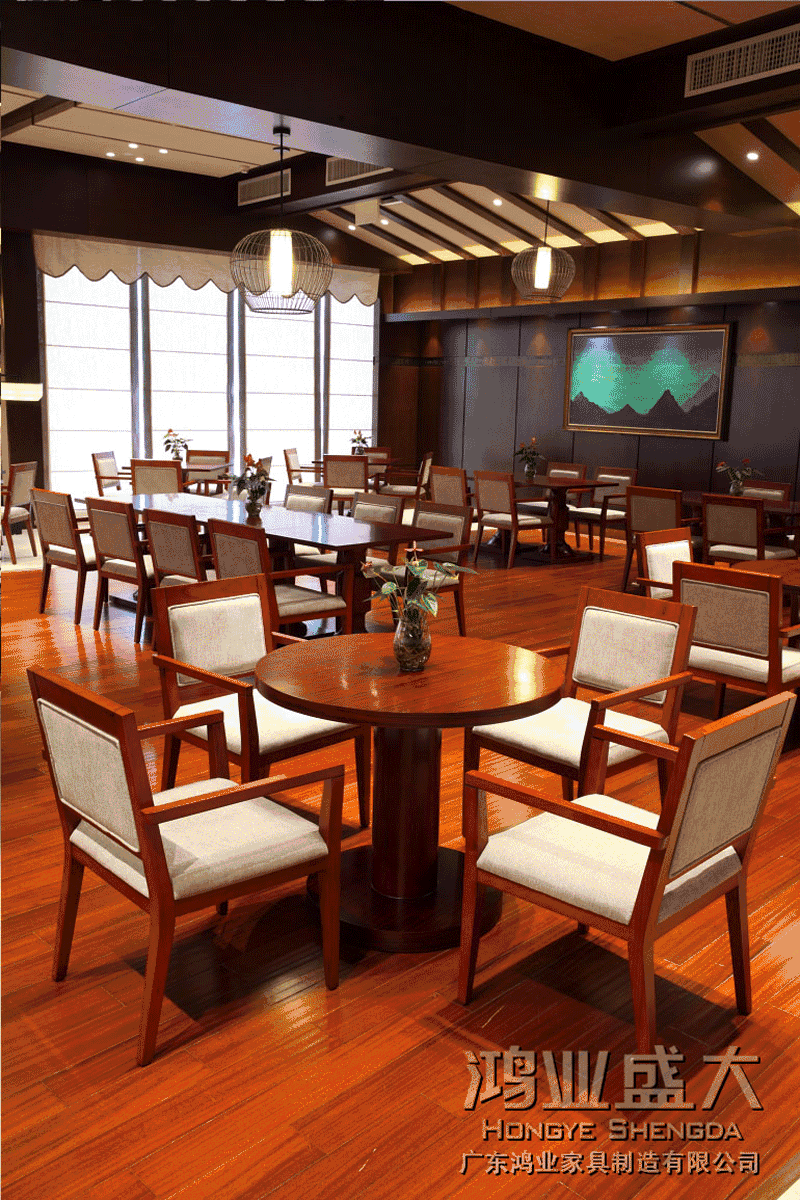 雅观、雅致、及简约的特征来设计的实木餐桌椅子