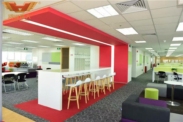 友邦包管集团金融办公家具配套洽谈大厅解决计划